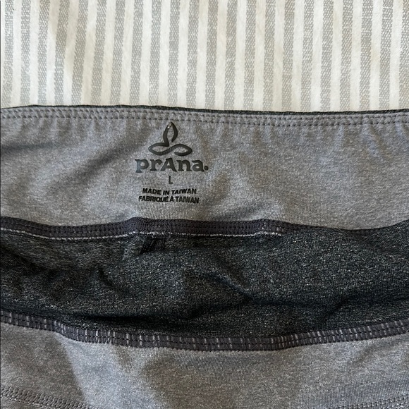 Prana leggings - Picture 2 of 3